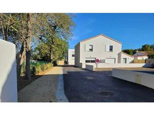 Vente Maison aux Sables-d'Olonne (85100) : à vendre / 74m² Les Sables-d'Olonne