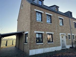 Maison à louer à Venlosesteenweg 125 Maaseik (RBU91193)