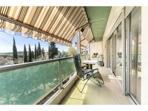 Référence : 6155-NAM - Appartement 4 pièces balcon et garage