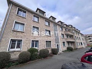 POISSY-Bord de Seine : F4 avec balcons  caves et parking