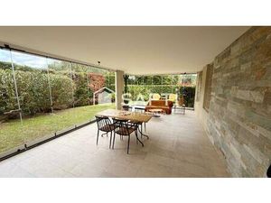 Rez-de-jardin d’exception face au Golf