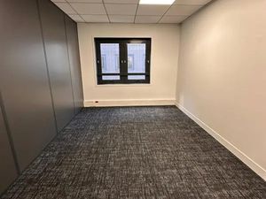 Multiples surfaces de bureaux à louer