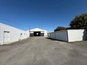 EXCLUSIVITE SECTEUR PONS - LOCAL D'ACTIVITE 775 m²