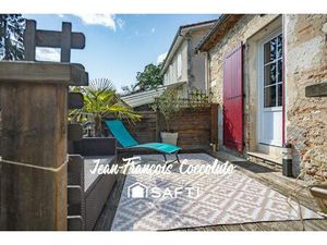 Maison de caractère avec terrasse et accès Garonne