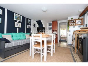 Charmante maison de ville avec jardinet  tout à pied  2 chambres