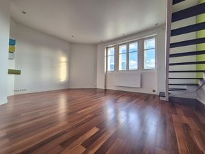 CHANTENAY - T2 en Duplex avec parking