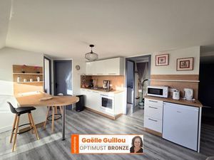 PLOUESCAT Centre : Appartement- 2 chambres + Parking