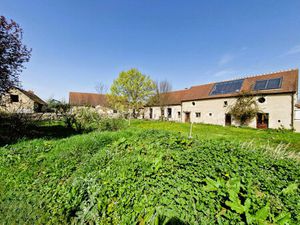 Vente maison 8 pièces 213 m² Saint-Pourçain-sur-Sioule (03500)