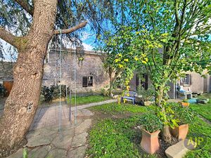 Maison Montaigu Vendee 7 pièce(s) 182 m2