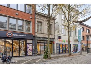 Commercieel te huur in Turnhout met 3 slaapkamers