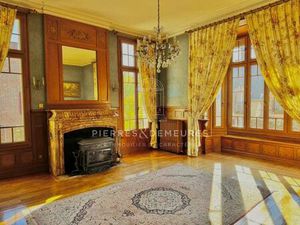 Maison de 7 pièces de luxe en vente à Brinon-sur-Sauldre  France