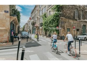 LOCAL COMMERCIAL A VENDRE