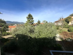 VILLENEUVE LOUBET GRANGE RIMADE - VILLAGE A PIED DERNIER ETAGE VASTE APPARTEMENT DE CARACT