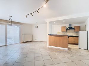 Appartement te huur in Beveren-Kruibeke-Zwijndrecht met 2 slaapkamers