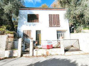 Vente maison 2 pièces 60 m² Berre-les-Alpes (06390)