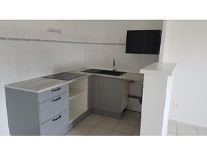 Location Appartement 2 pièces 39m² CARCASSONNE 11000