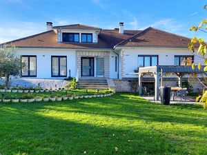 en vente Maison 213 52 m² – 599 000 € |Verdun