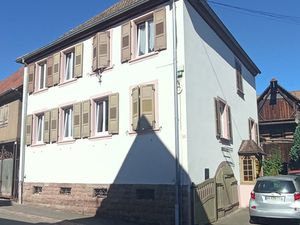 Maison de village 149 m² sur 3 67 a – Dépendances  surfaces aménageables – Route des Vins 