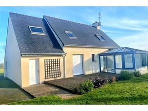 Maison familiale lumineuse avec véranda – Proche plages  forêt et voie rapide