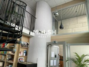 Location Local Professionnel 125m²
