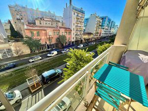Location appartement 2 pièces 45 m² à Nice (06200)