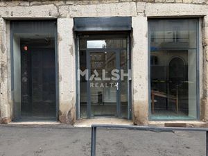 Location Local commercial 43m²