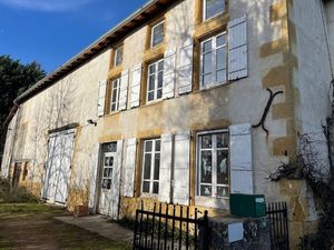 Location Maison 5 pièces 115m² CHANDON 42190