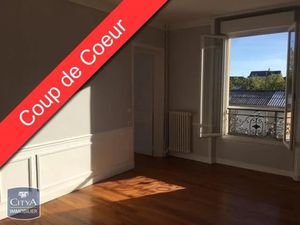 Appartement à louer 3 pièces 52.7 m² - Châteauroux (36) - 700€