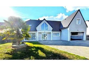 Maison de luxe de 5 pièces en vente à Glisy  Hauts-de-France