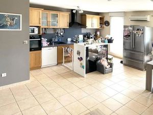 Vente appartement 3 pièces 70 m² Marseille 11 (13011)