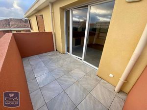 Appartement à louer 2 pièces 37.79 m² - Ollioules (83) - 693€