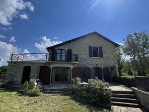 Maison de charme en pierre sur plus d'1 2 hectare Cadre ex