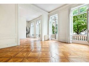 Appartement de luxe 4 chambres en vente à Monceau  Courcelles  Ternes  France