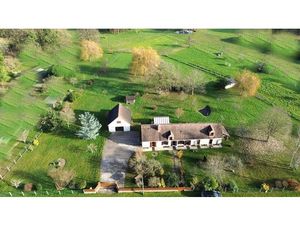 Propriété 170m²: hab principal 151m² + Gite 19m² + dép 138m² / 6841m²