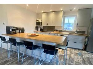 Maison entièrement réaménagée de 171 m2