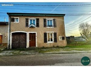 Maison de village 6 pièces 213 m²