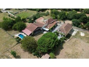 Ferme 11 pièces 286 m²