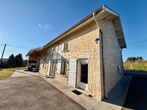 Maison T6 près de LES ABRETS EN DAUPHINE à vendre