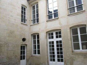 Vente Appartement 3 pièces à Bayeux Centre Et Est (14400) : à vendre 3 pièces / 85m² Bayeu