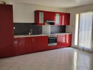 Appartement F3 55 m² avec terrasse  jardin et garage Gare de Melun à pied