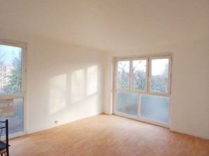 APPARTEMENT 2P 46 47 m² – Gare à 5 min – Lumineux – Cave