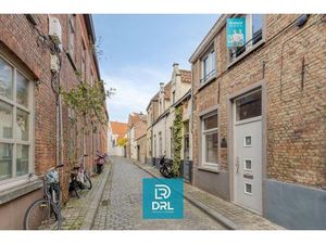 CHARMANTE STADSWONING te BRUGGE