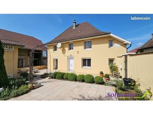 Maison 5 pièces 141 m²