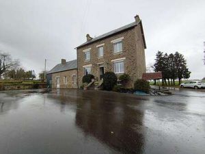 Vente Maison à Saint-Mars-d'Égrenne (61350) : à vendre / 192m² Saint-Mars-d'Égrenne