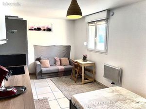 Studio meublé PREMIUM avec terrasse – 30 m²