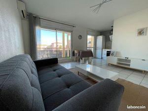 Appartement T2 vue Port Ariane Lattes climatisé