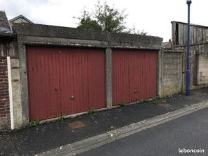 Garage en centre-ville