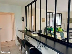 4 Pièces · 81 m² · 3 chambres / carré de soie - Vaulx en velin