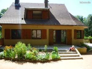 Location F5 dans maison rénovée à Chatenay