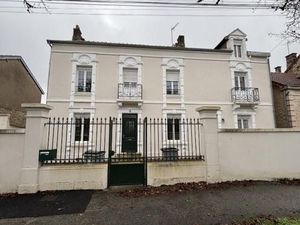 Maison 6 pièces 198 m²